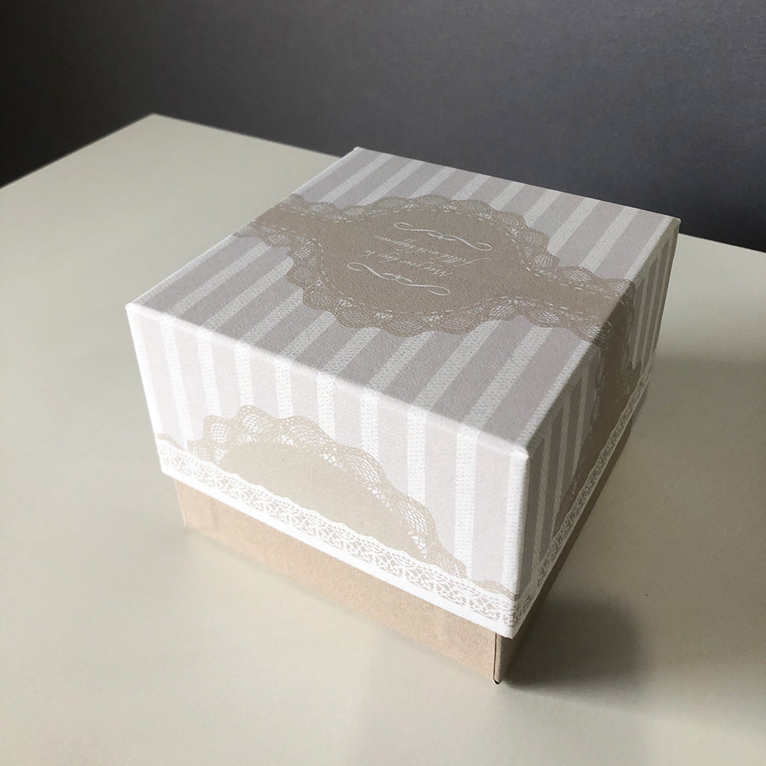 プリザーブドフラワーBOXパープル